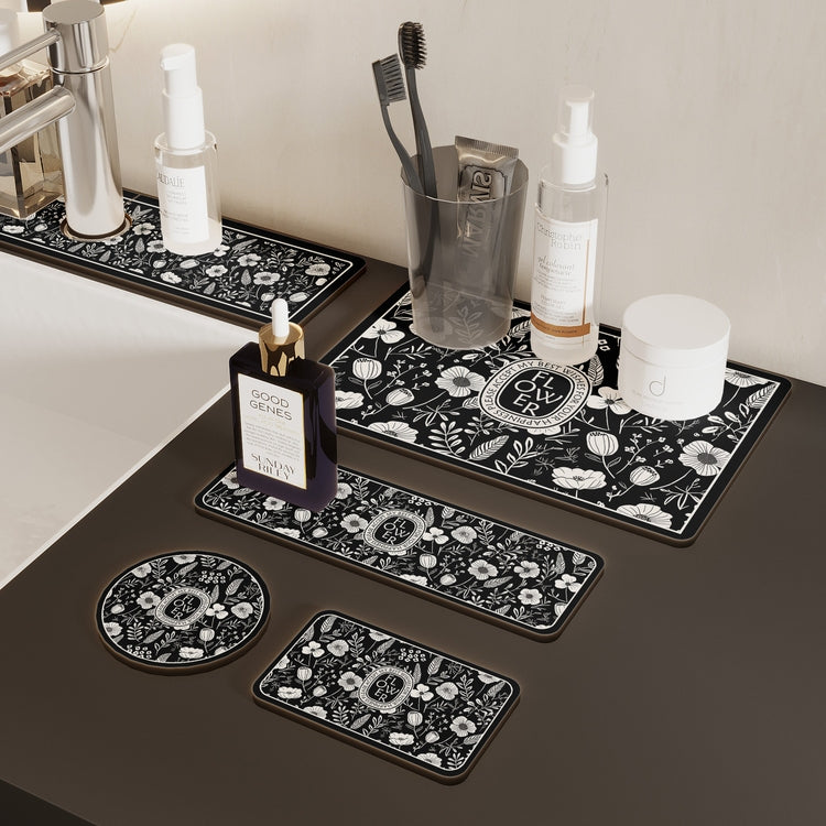 Multi-sized Black and White Vintage-style Water-absorbing Mat